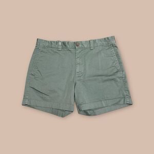 J.Crew Mens Flex 5” Inseam Khaki Chino Shorts Sage Green - 32W Preppy Summer